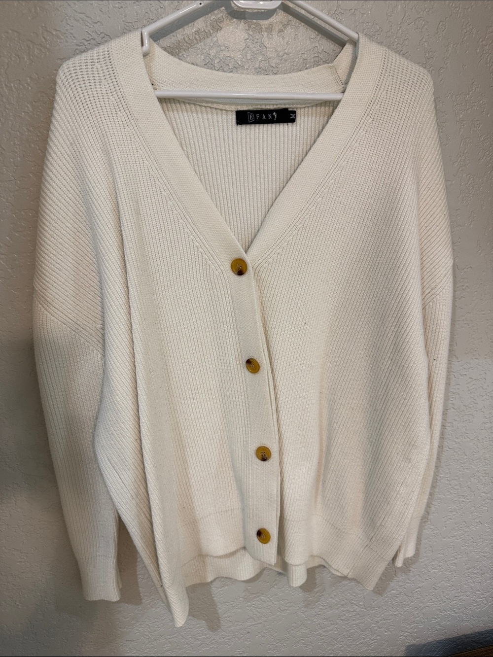 Cream V-Neck Button Ribbed Cardigan